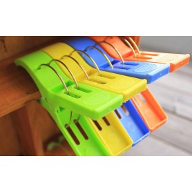 Πλαστικά μανταλάκια γίγας 15cm